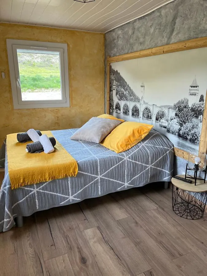 Chambres D'Hotes Le Malbouyssou Lascabanes Bed & Breakfast