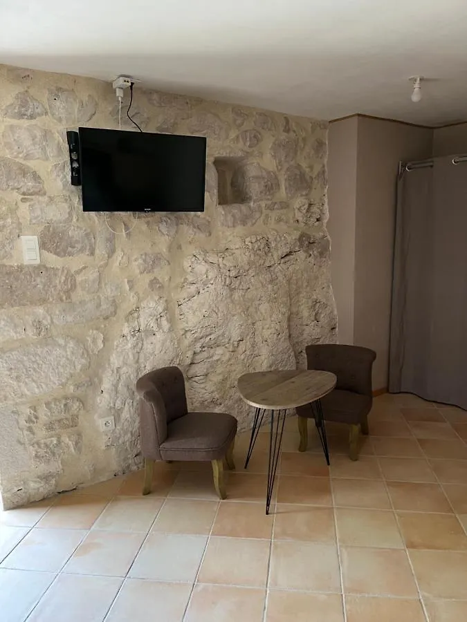Couette-café Chambres D'Hotes Le Malbouyssou Lascabanes